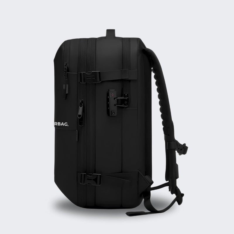 Mochila AirBag Preto Fosco + Sistema de vácuo integrado + Garrafa Inteligente + Bomba de ar portátil