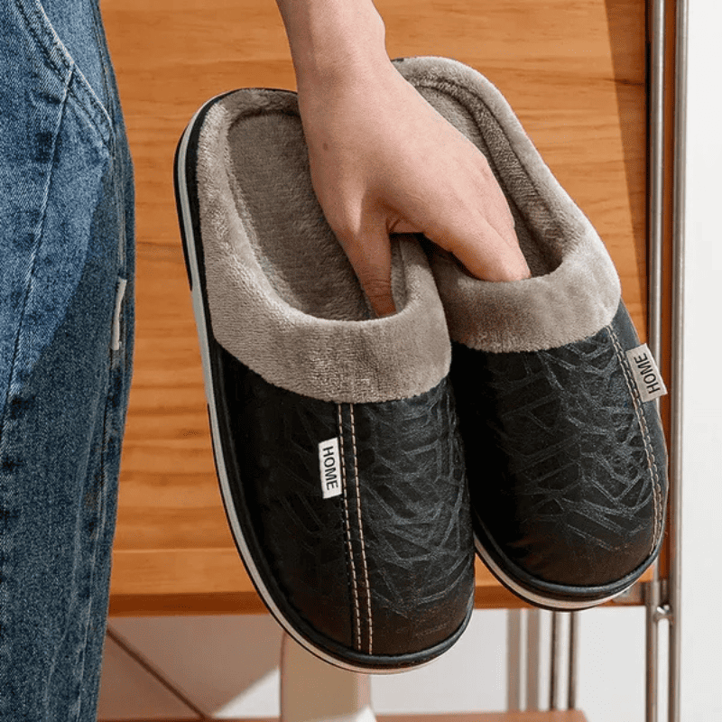 LEVE 2 PAGUE 1 - Pantufa Ortopédica de Couro - Interior Peluciado [Antiodor]